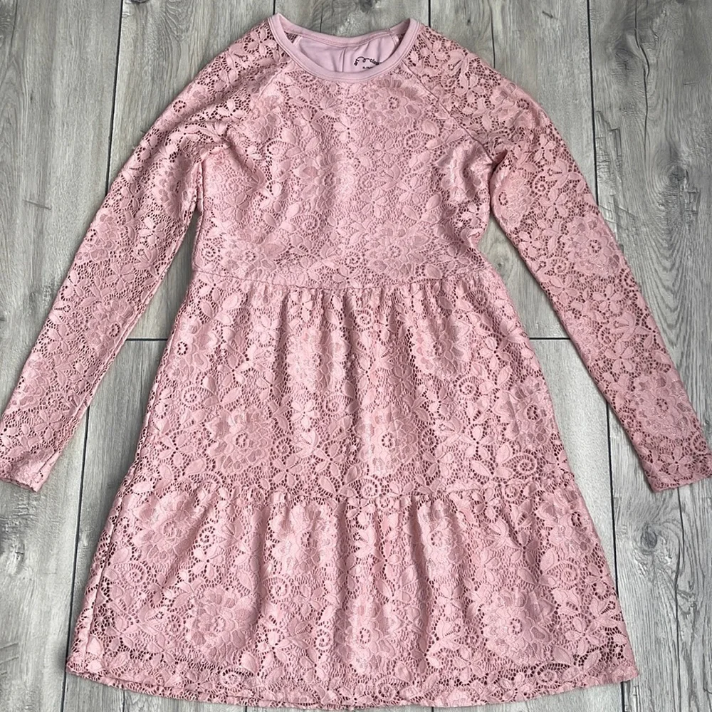 Art Class Girl Rose Stretch Lace Dress Size XL (14/16)